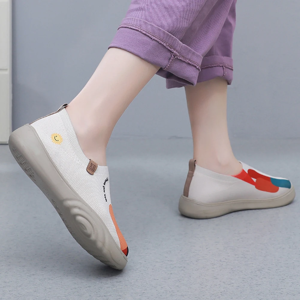 

Women Slip-On Flats Anti Slip Painted Loafers Breathable Fashion Travel Shoes Casual Walking Shoes for Outdoor Travel