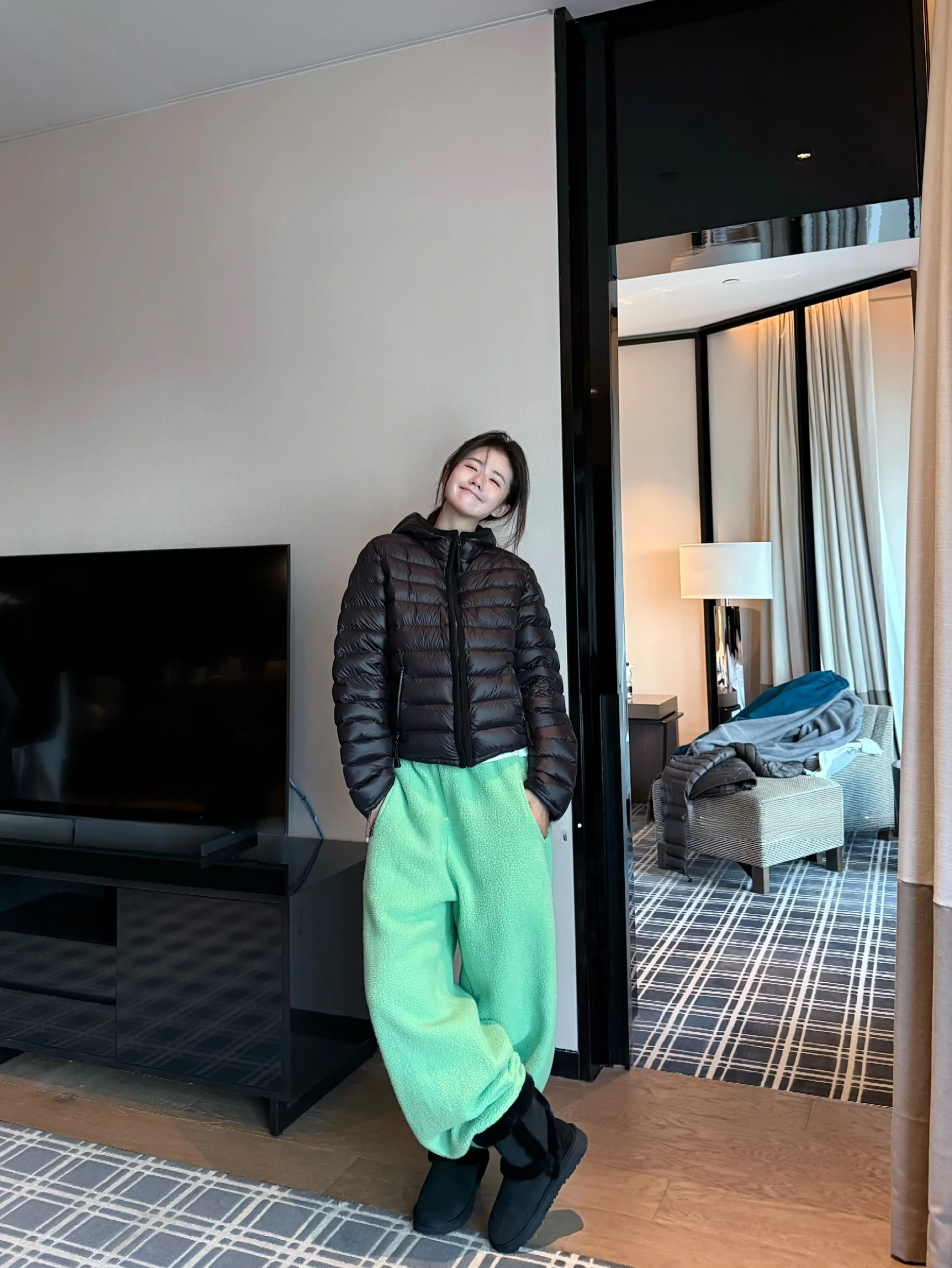 

Утепленная куртка PEACHZHOU с капюшоном на молнии, 90% белый пух, теплая, универсальная верхняя одежда, повседневная, с несъемным капюшоном