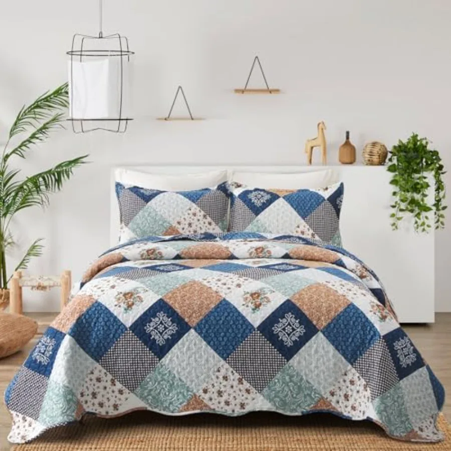 

Reversible Patchwork Quilt Bedding Set Size Grey Plaid Floral Pattern Bedspread Set Soft Microfiber Coverlets Bed Set 3 Pieces