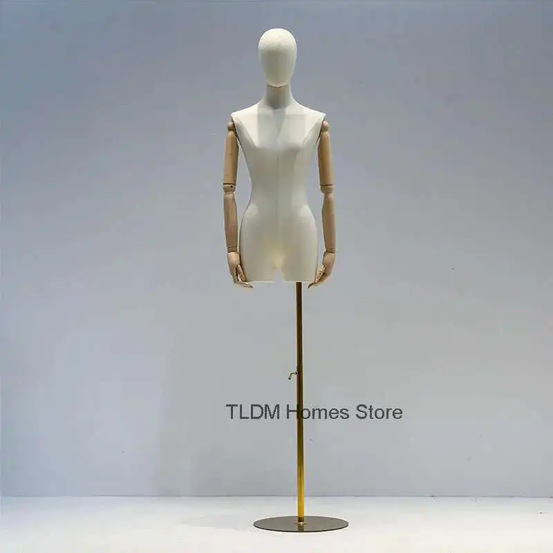 

Korean Version Female Mannequins High-end Sense Mannequin for Women's Clothing Store Bust Mannequin Women Window Display Stand