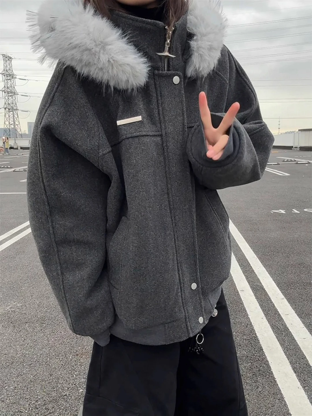 Thiened Woolen Coat with Large Fur Collar for Men And Women Hooded Cotton Jaet for Couples in Winter Warm And Sli