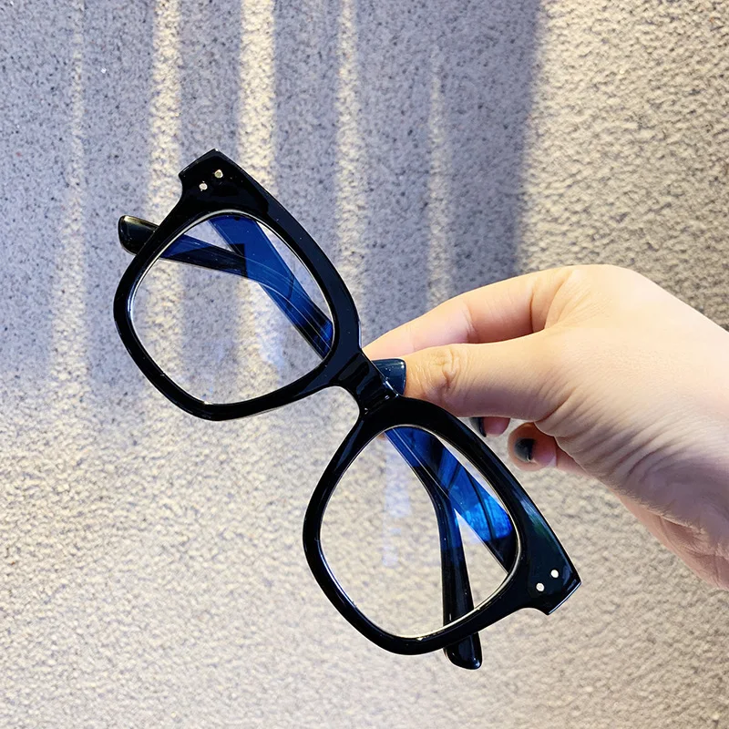 Lunettes anti-lumière bleue pour hommes et femmes, boîte à rivets, lunettes à lumière plate, non résistantes, mode personnalisée, lunettes design de marque