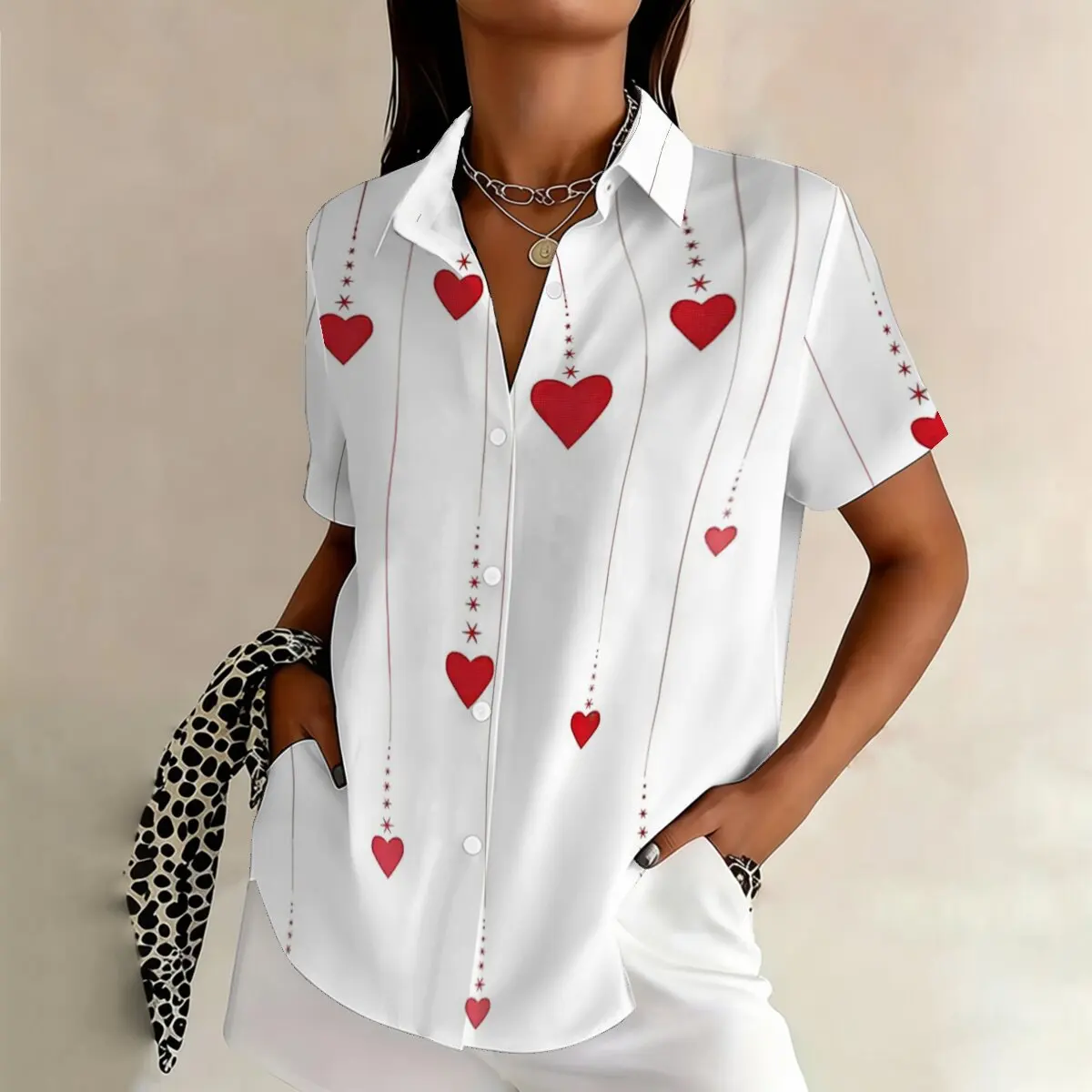 

Summer plus-size women's short-sleeve shirt,romantic heart print,fashionable and trendy for street style and dating