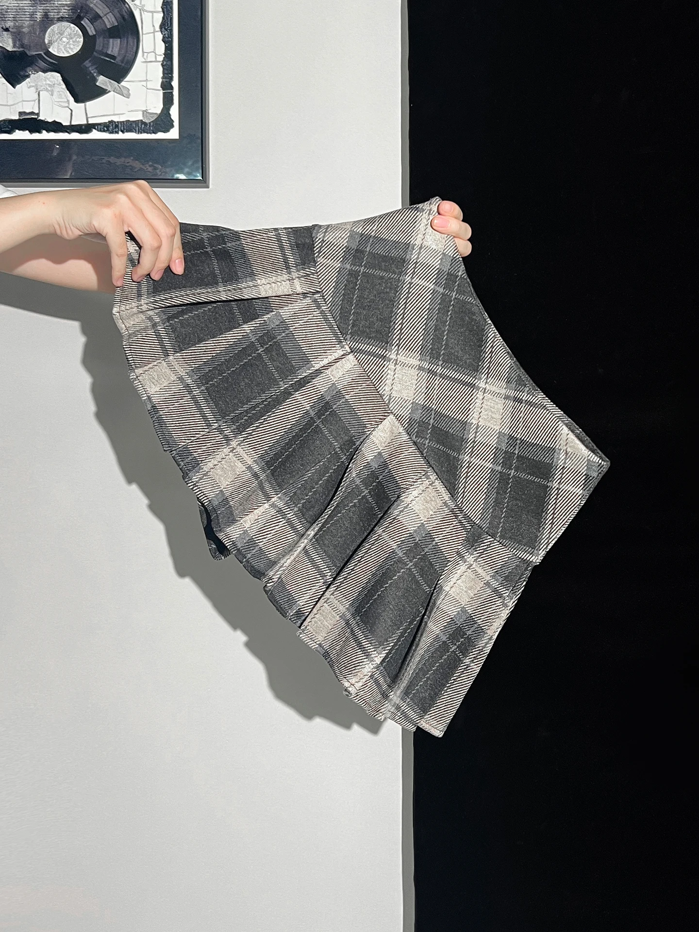 Korean Sle High Waist Plaid Side Zipper A-Line  Skirt Women's Summer New High-End Feeling Pleated Bodycon Skirt
