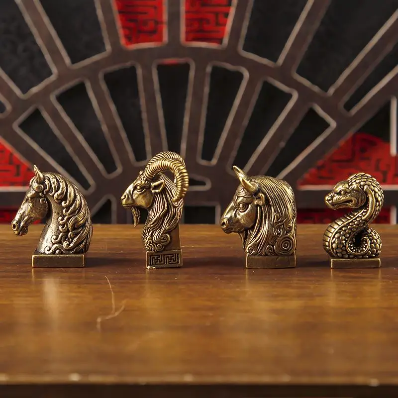 Brass Chinese Zodiac Animal Head Statue Exquisite Carving Vintage Style 1Pcs Collectible Figurine for Home Decor Souvenir Gift