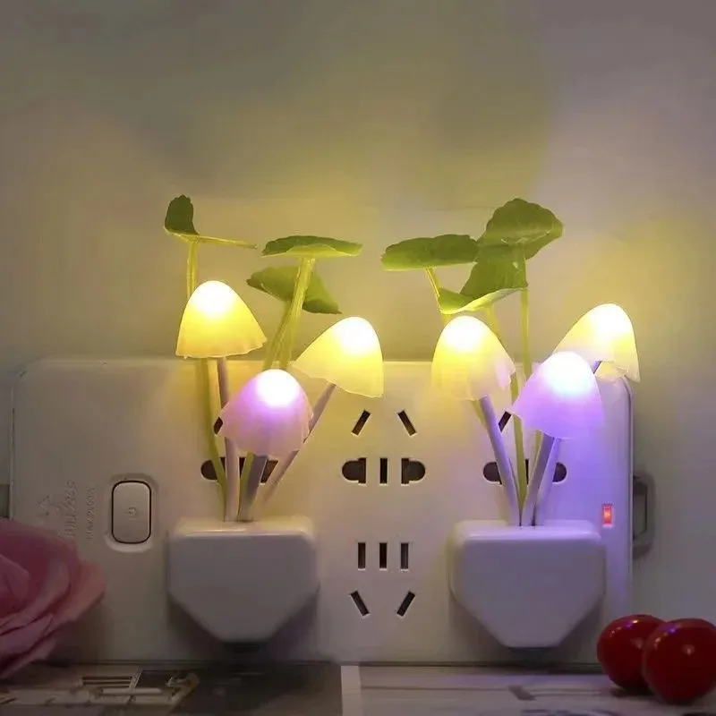 Novelty Mushroom LED Plug-in Night Light EU US Plug Light Sensor 220V 3LED Color Changing Lamp Bedroom Home Decor