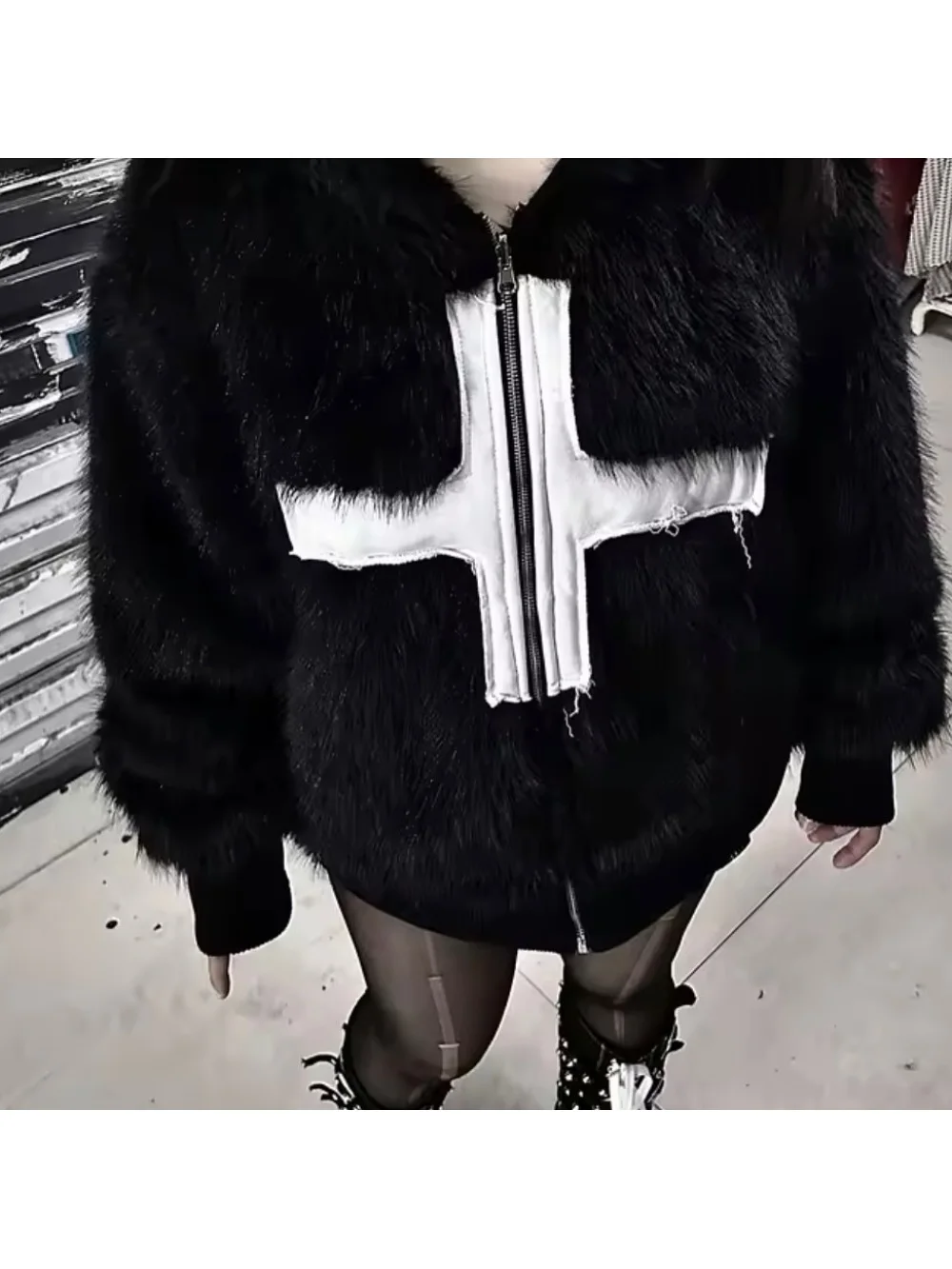 

Стиль Харадзюку, европейско-американская ретро-нейтральная плюшевая куртка на молнии на осень-зиму 2023 года, модный тренд