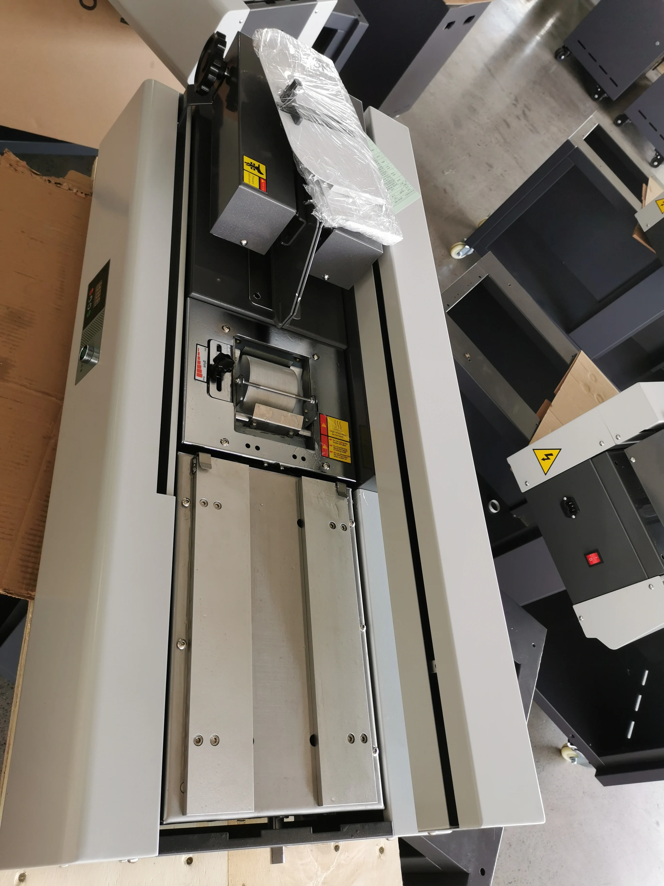 B40F Hot Sale A4 Glue Binder Desktop Perfect Binder Machine For Office