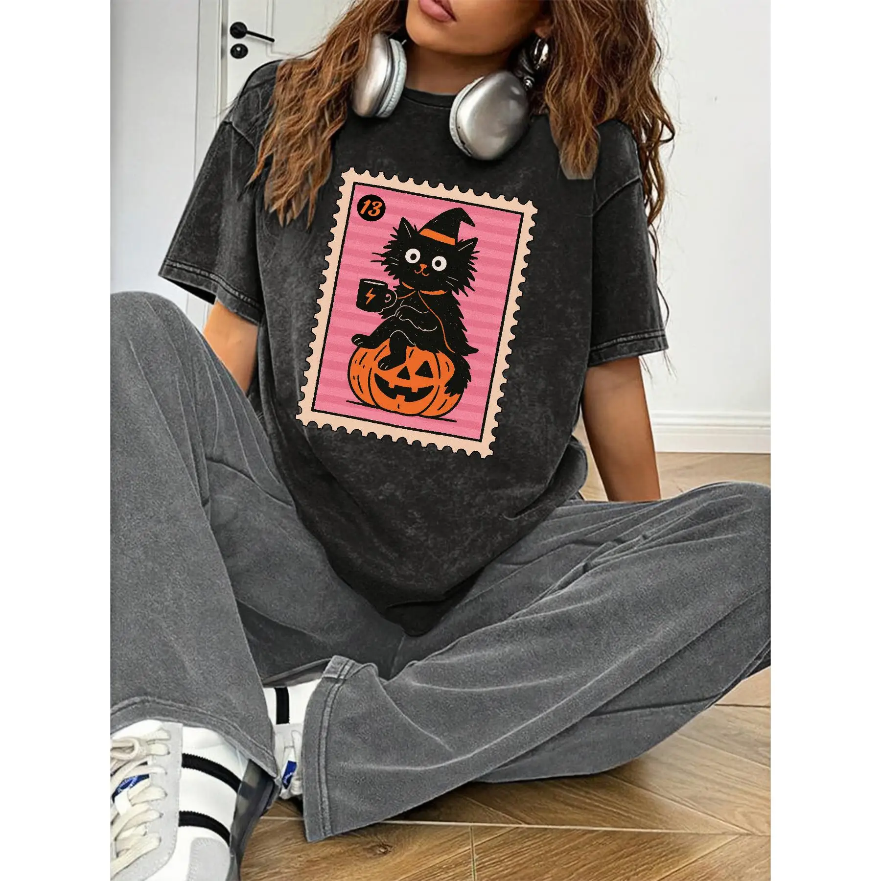 

Halloween Black Cat Pumpkin T-shirt Witchy Stamp Aesthetic Graphic Tee Vintage Washed Cotton Crewneck Short Sleeve Top