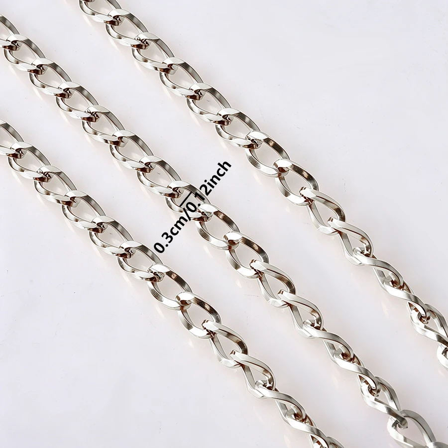 Anlaufbeständige Großhandels-Halsketten aus Edelstahl mit seitlich gedrehter Kette (1/5/10 Stück) für Damen und Herren – Modeschmuck und Geschenke – Detail 2