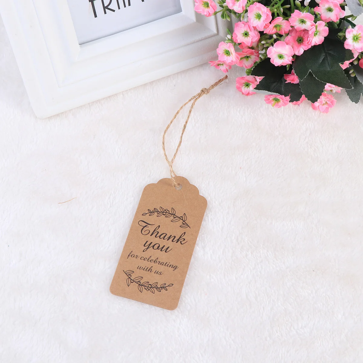 

101 Pcs Kraft Paper Wave Gift Labels Brown Tags with Twine Thank You Notes