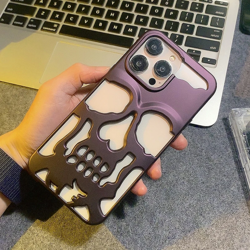 Luxury Matte Plating Metallic Color Hollow Out Skull Hard Case For iPhone 14 13 12 11 Pro Max 15 Plus Fashion Shockproof Cover