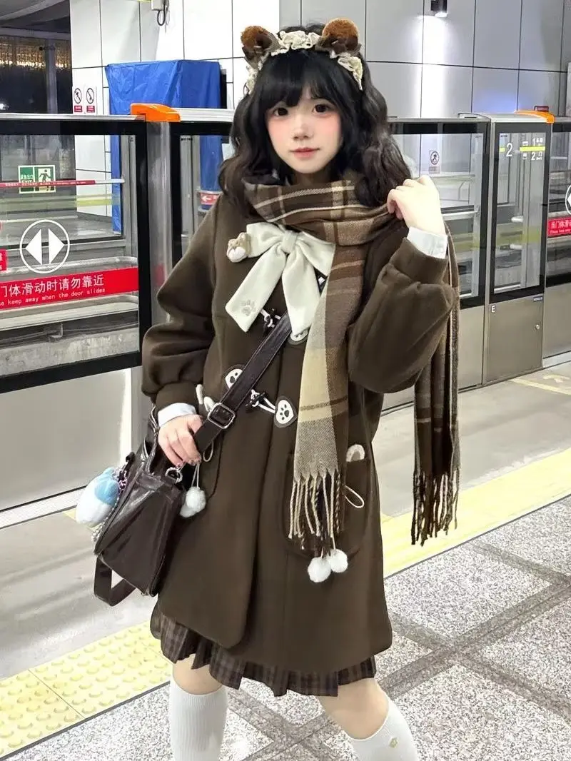 

Japan Jk Autumn And Winter Woolen Coat Coffee Color Off-White College Style Doll Collar Horn Button Velvet Coa