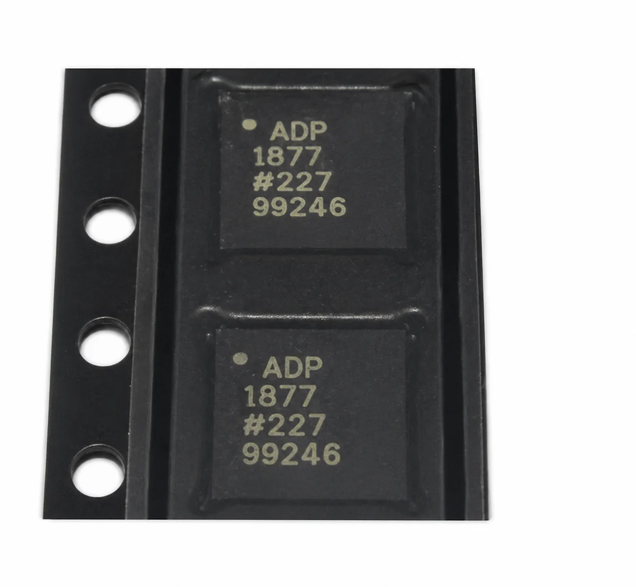 5PCS New original ADP1877ACPZ ADP1877 QFN-32 Electronic Component