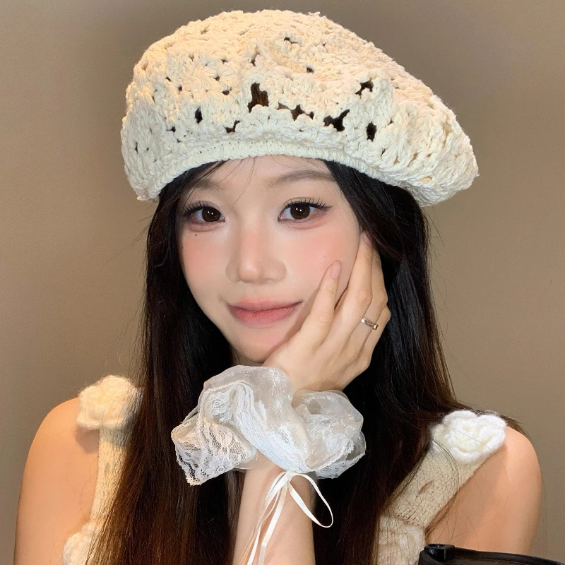 

Japanese Hollowed-out Handmade Crochet Knitted Berets Spring and Autumn Thin Niche Fashion Solid Color Painter Hat for Women's