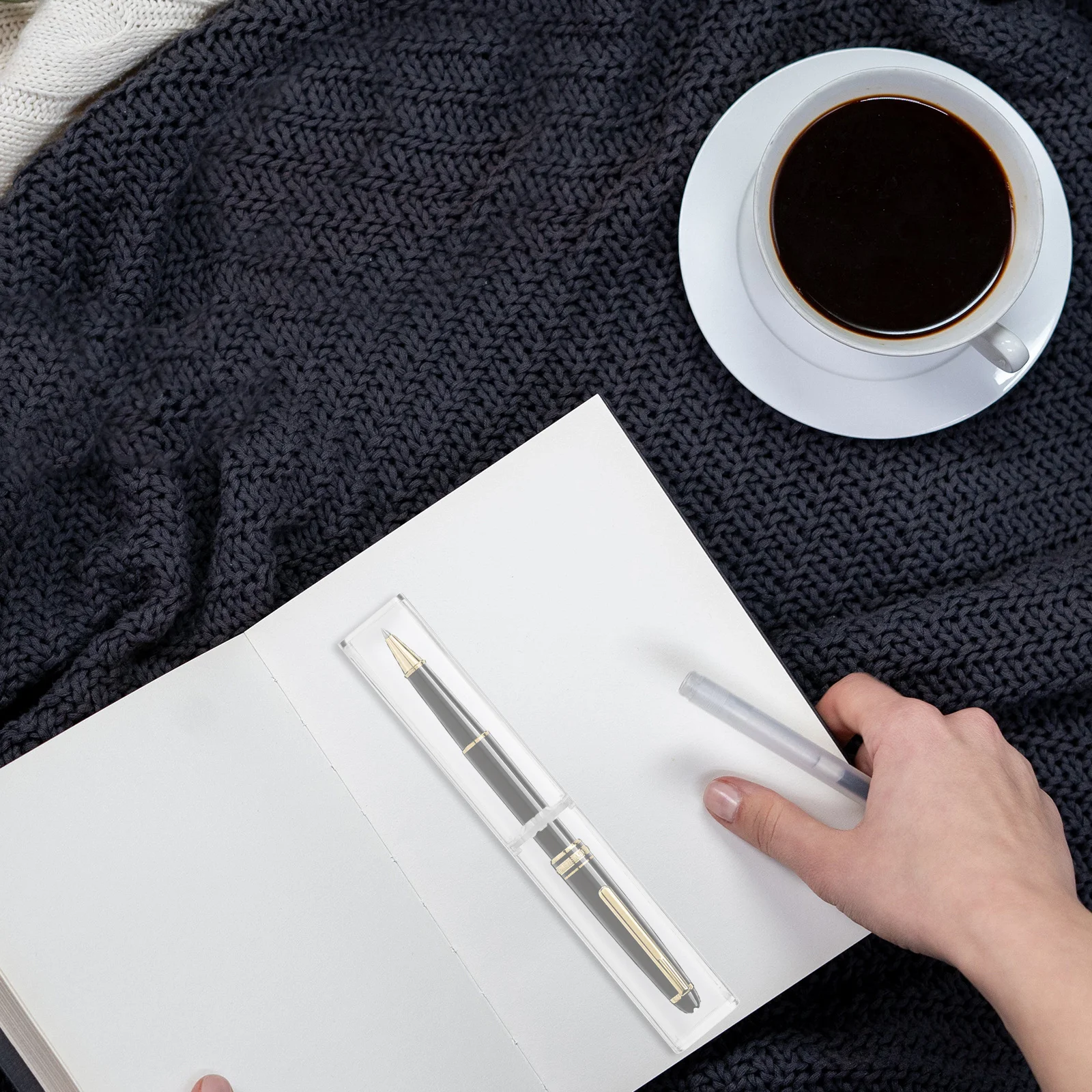 

10pcs Transparent Pen Box Square Design For Pens Pencils Paintbrushes Clear Plastic Container Student Stationery Gift Box Office