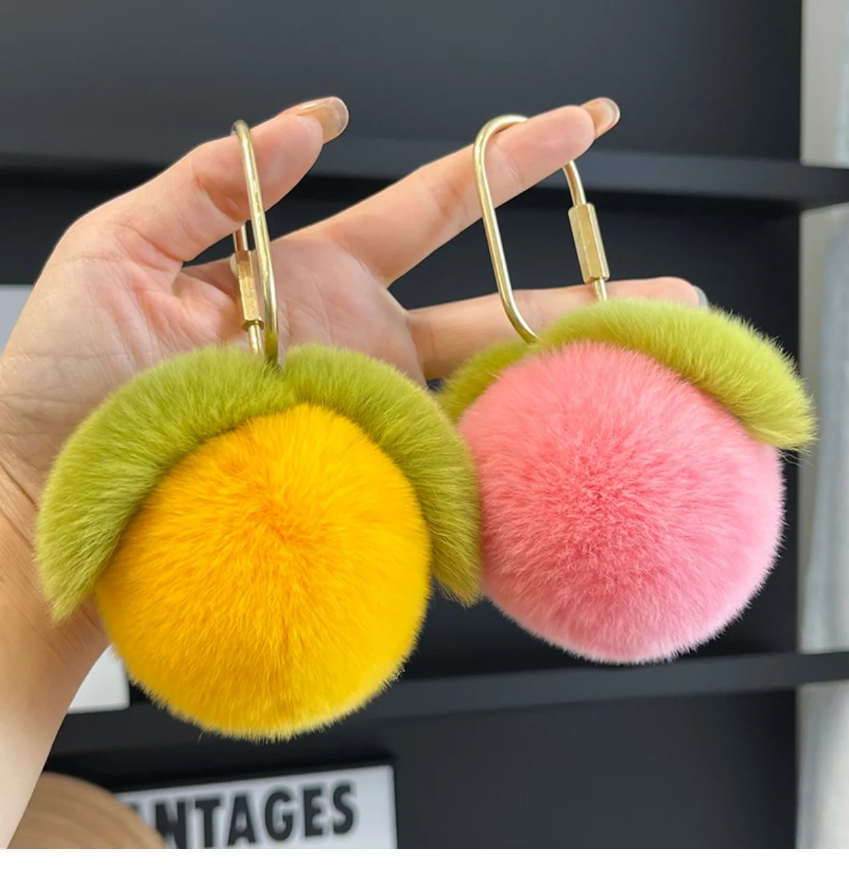 Portachiavi carino pesca pelosa per chiavi auto portachiavi frutta peluche svolazzante di alta qualità Kawaii morbida pelliccia rosa pesca