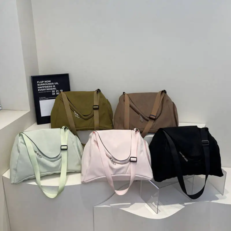 

Woven Texture Faux Leather Bag, Large Capacity Single-Shoulder Travel Bag for Women Weekend Overnight Bag with Multiple Zipped