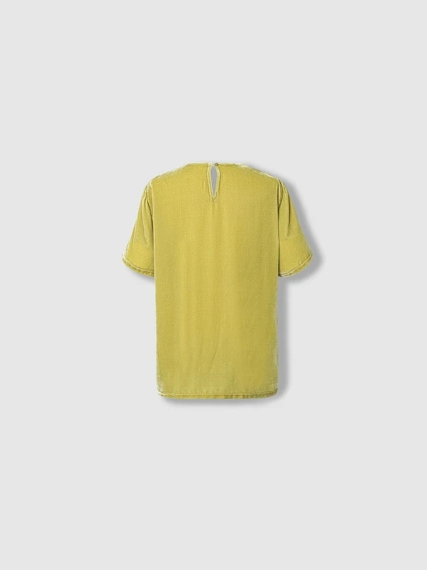 Plus Size Silk Velvet Pleated T-Shirt - usage example