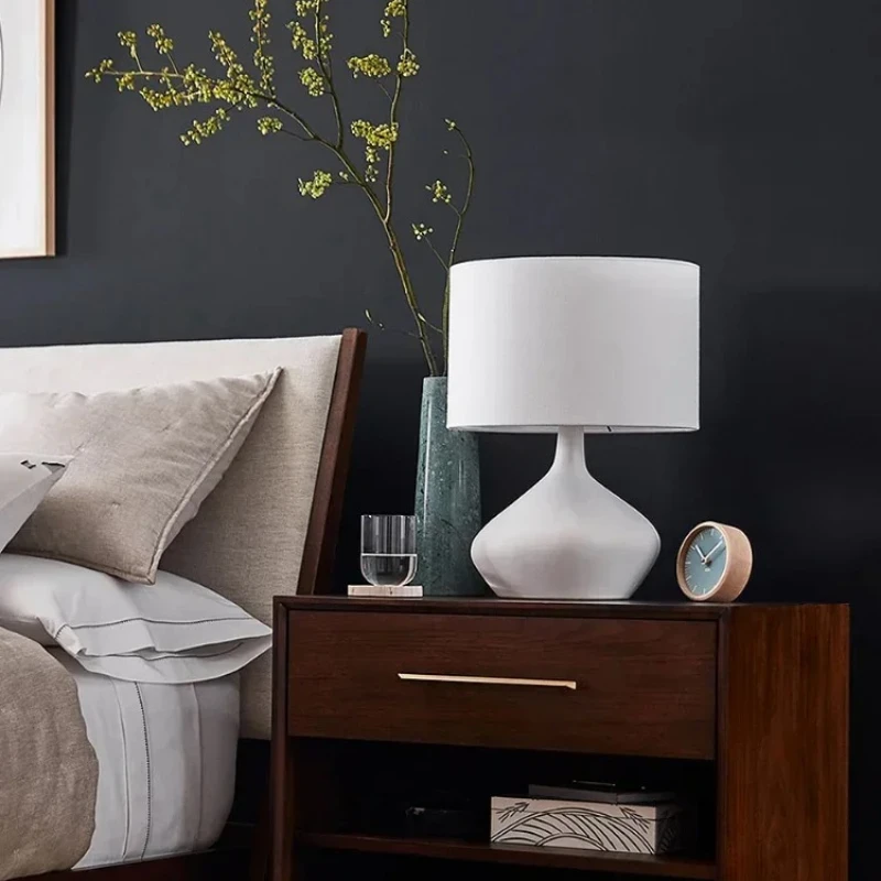 Japanese Minimalist Retro Wabi-sabi Resin Table Lamp LED Decorative Desk Light Living Room Cabinet Table Bedside Bedroom Fixture