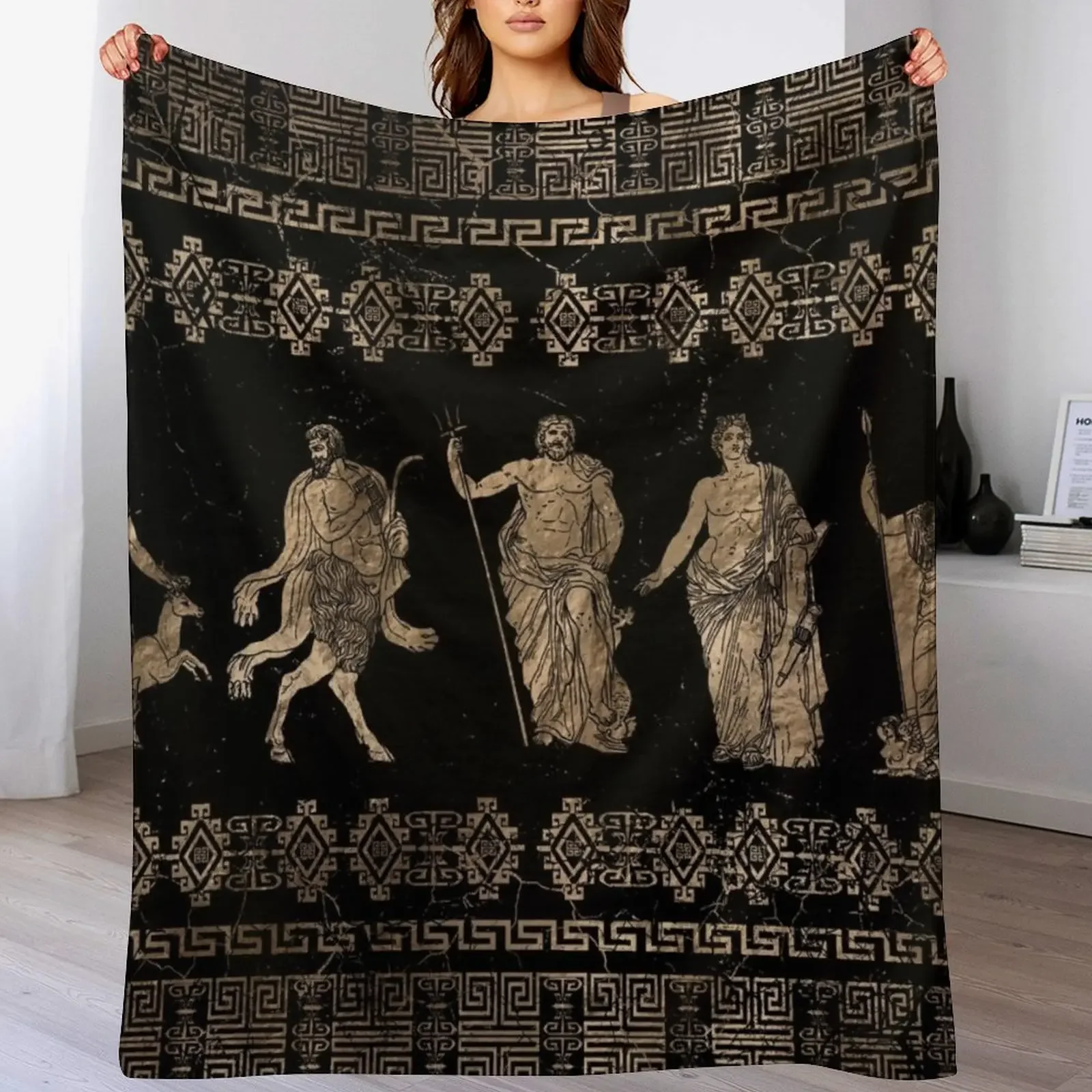 

Greek Dieties and Meander key ornament Throw Blanket Ultra Soft Flannel Fleece Blanket for All Seasons