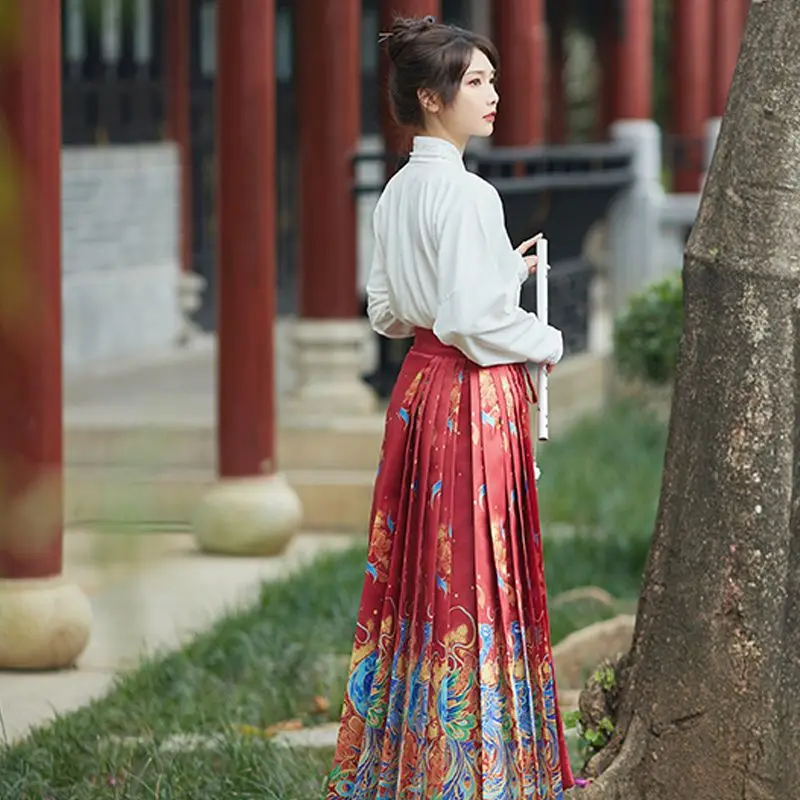 ‌New Chinese Style Mamian Skirt - Peacock Feather Pattern, Elegant Traditional Costume for Women Hanfu Style Skirt and Shirt