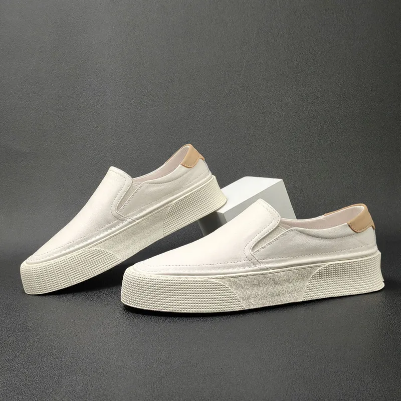 

New Autumn Winter Fashion Men's Leather Suede Casual Single Versatile Board Trendy Lazy Shoes Men's Shoes Loafers Men's Sneakers
