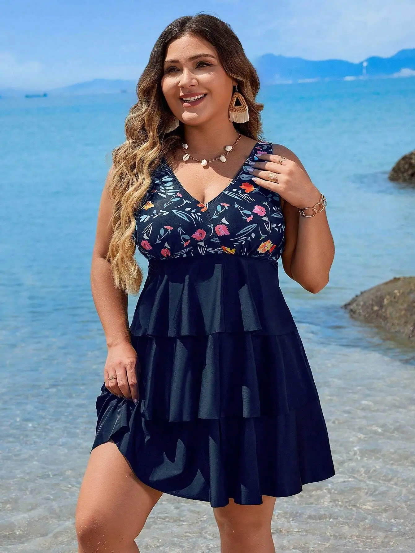 

Floral Print Plus Size Sleeveless Tankini With Ruffled Skirt For Summer Beach Wear