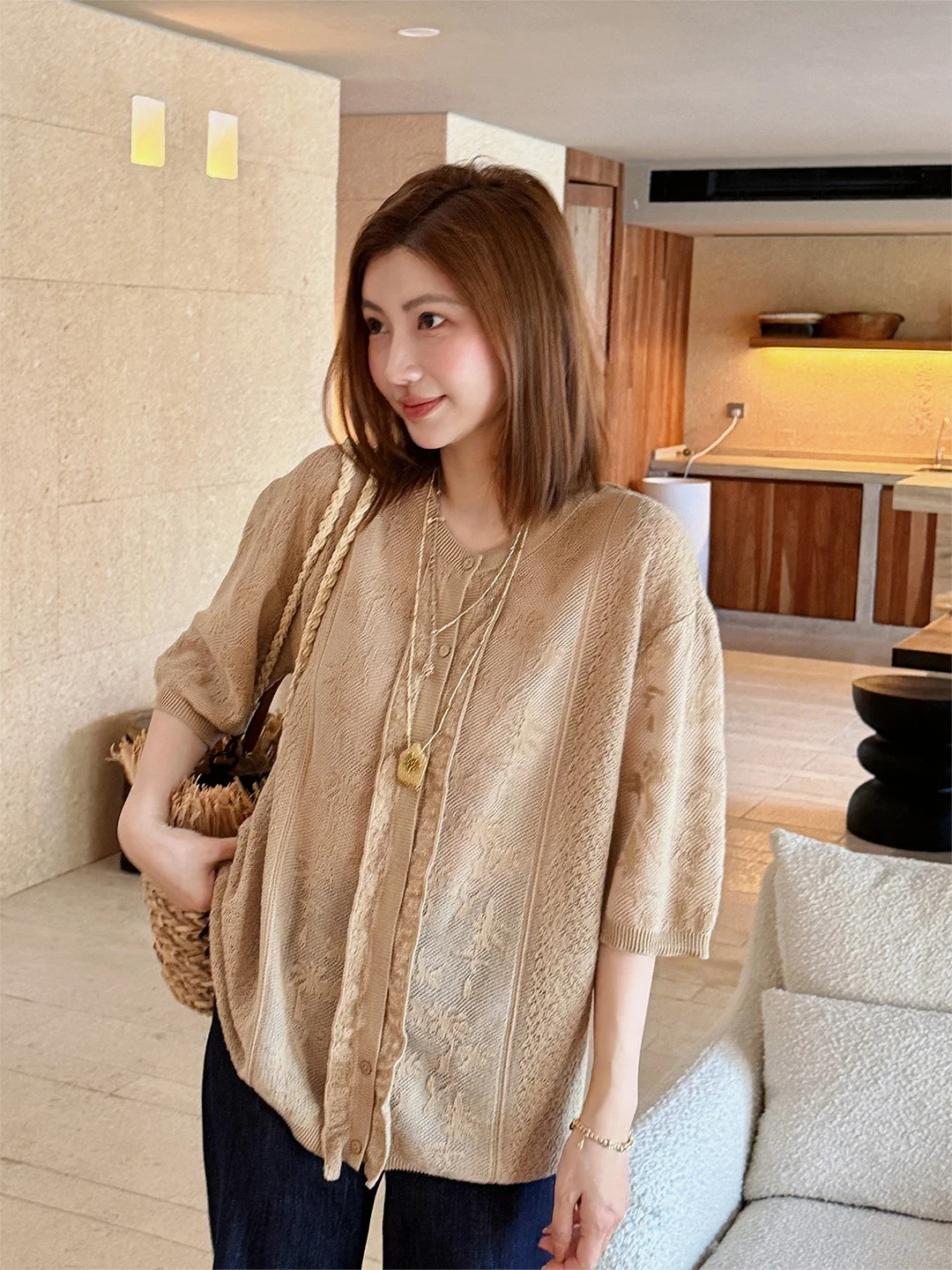 

Вязаный кардиган из чистого хлопка для женщин: весенне-летний свободный топ с вышивкой и ажурным дизайном рукавов – модный повседневный вариант