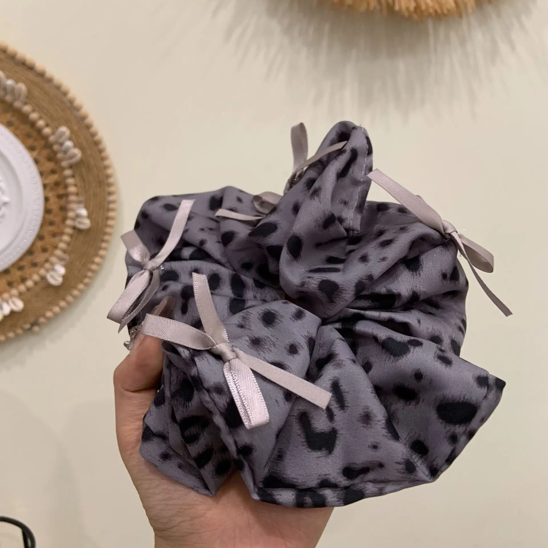 1 قطعة توك شعر المرأة الكورية الرجعية ليوبارد طباعة القوس كول الحلو Y2K العلاقات الشعر العصابات الشعر عالية الجودة إكسسوارات الشعر