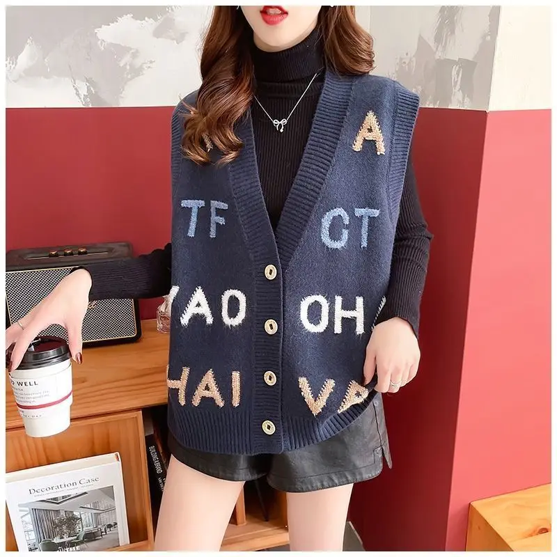 New Women\'s Vest for 2024 Hot Spring Clothing Knitted Vest Letter Three-dimensional Jacquard Vest Cardigan Outer Sweater