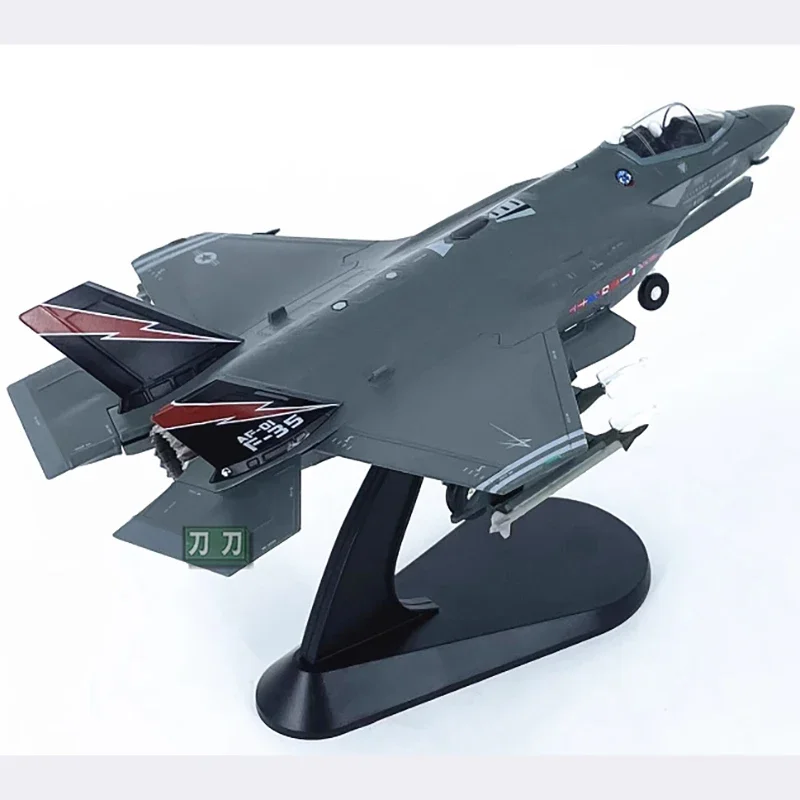 Diecast 1:72 Scale American F-35A stealth fighter Alloy Finished Simulation Model Toy Static Decoration Souvenir Gifts For Adult