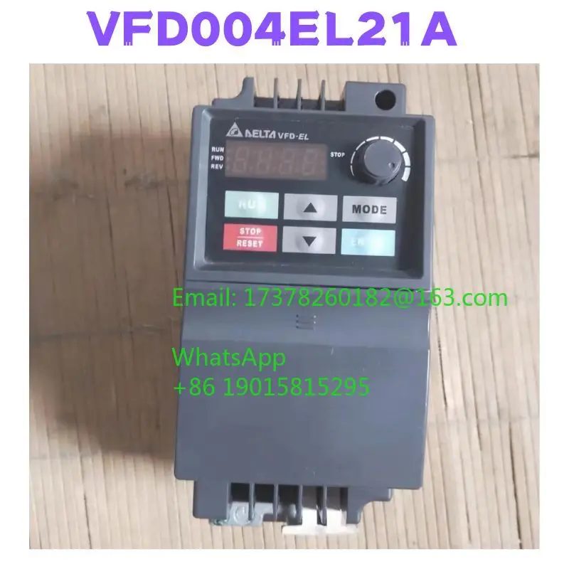 

Подержанный инвертор VFD004EL21A протестирован в порядке