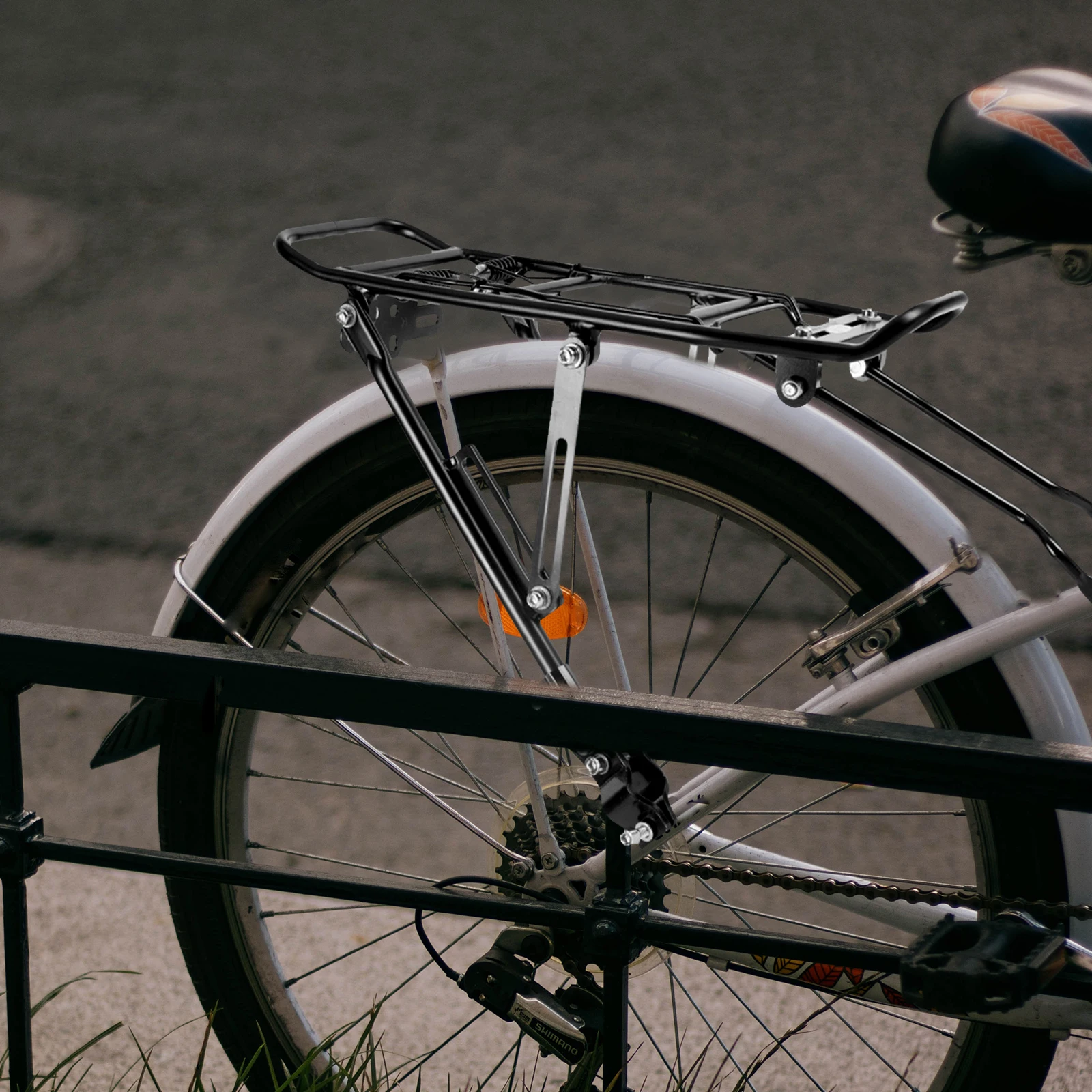 

Universal Bike Luggage Carrier Rear Shelf Mountain Cargo Rack Durable Lightweight Bicycle Back Stand For Road Mountain Bikes