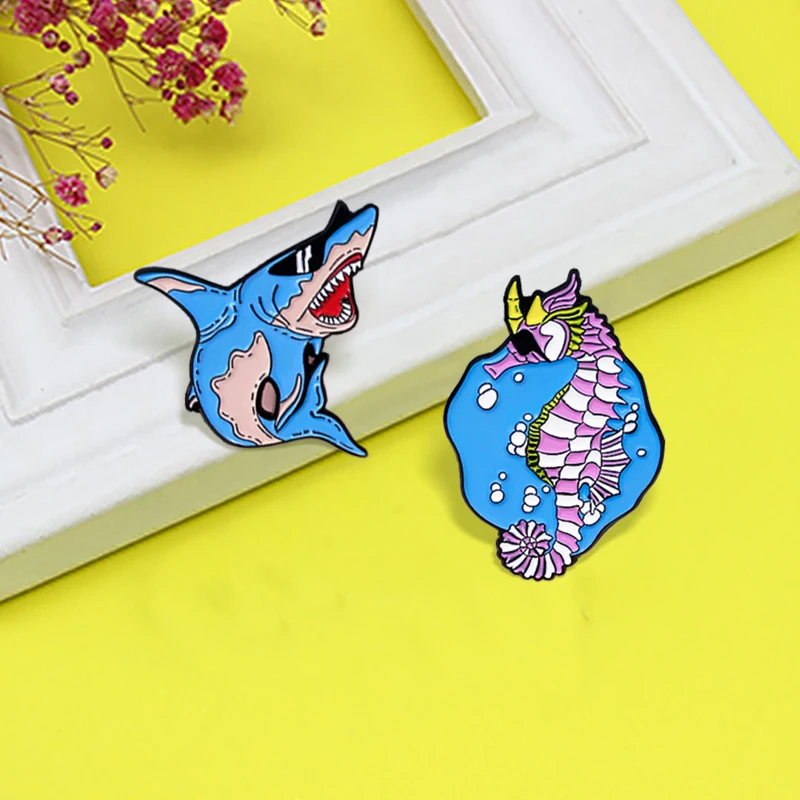 Animal Seahorse Shark Enamel Pin Mr shark/Mr Seahorse Vacation Brooches Lapel Badges for Kids Jewelry Wholesale Cartoon Blue Sea