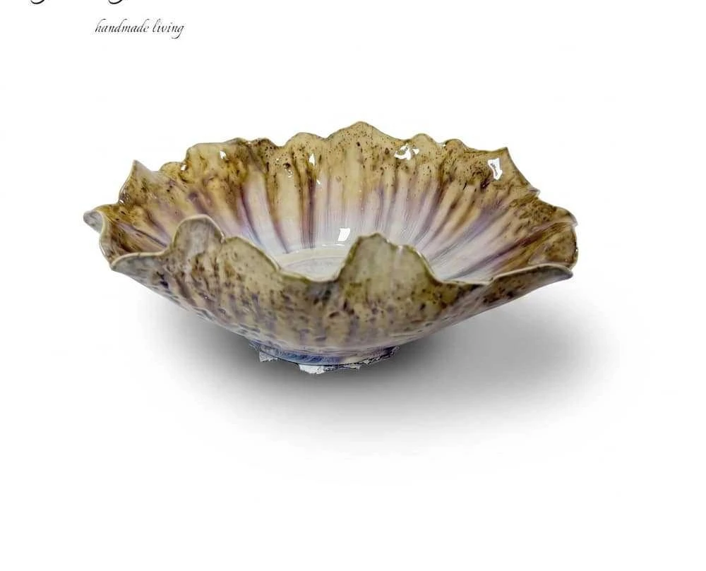 Hand pinch gradual change glaze ceramic fruit plate, special-shaped flower mouth wabi sandy wind soft decoration