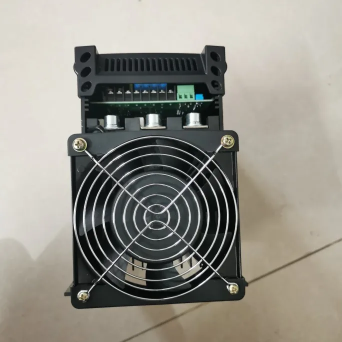 

Three-phase Power Regulator Three SCR Power Regulator Regulator Thyristor Power Regulator Power Regulator Thyristor Trigger