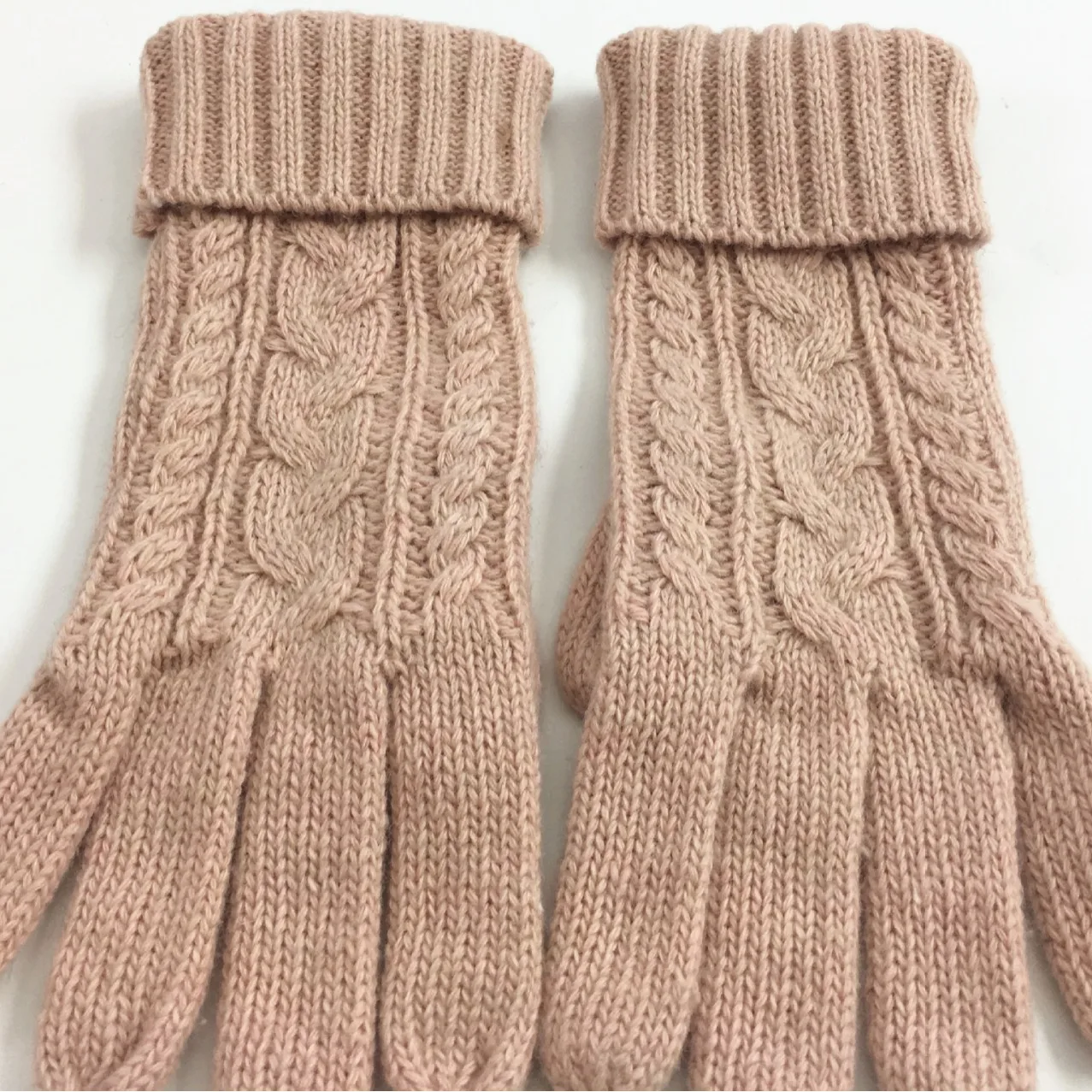 قفازات دافئة جديدة للخريف والشتاء الأوروبية والأمريكية، بدلة صوفية محبوكة عصرية، طقم قبعة ووشاح مكون من ثلاث قطع.