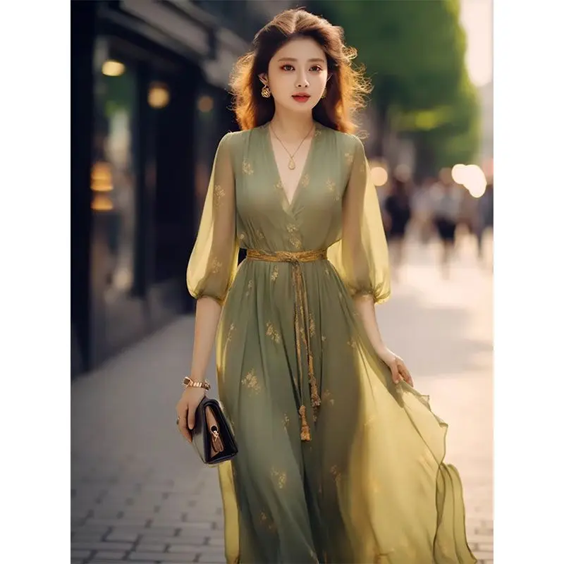 

Floral Printed V-Neck Zipper Back Dress for Summer, New Chinese Style Retro and Fresh Chiffon Dress 2024