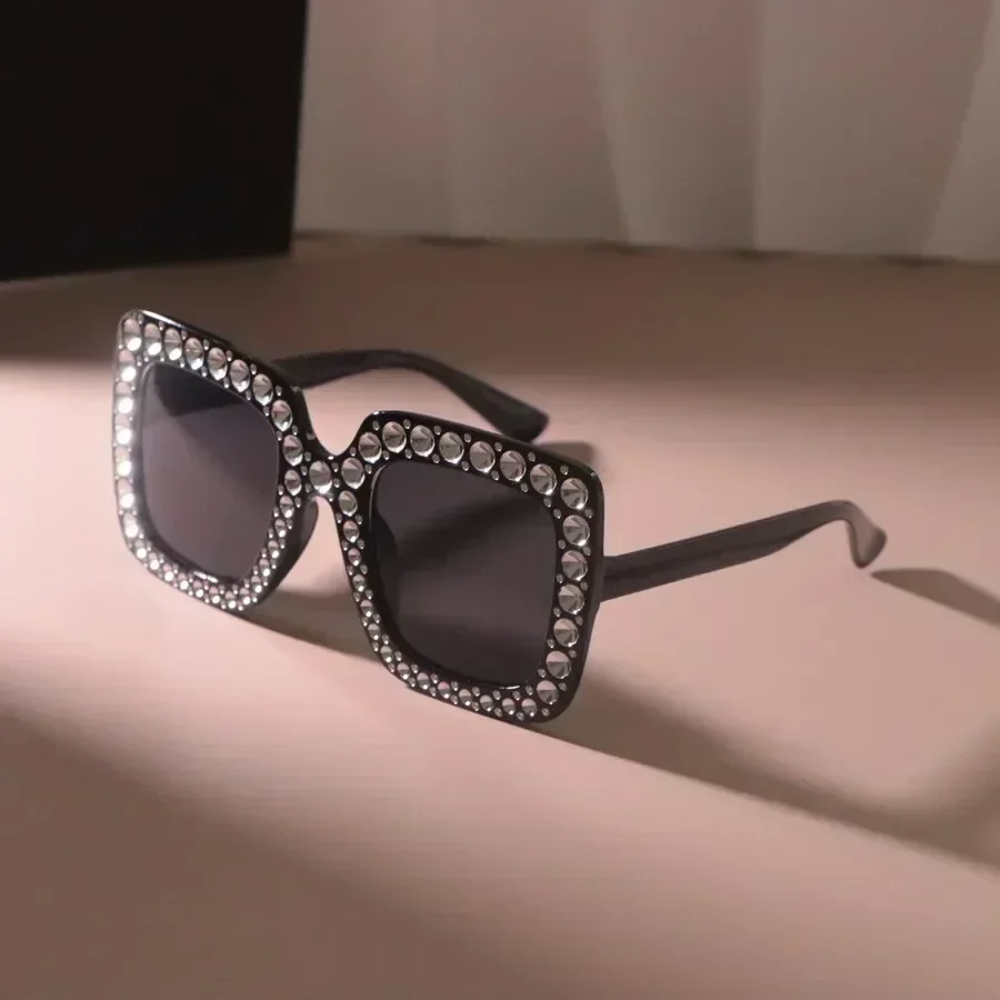 Vintage Classic Square Sunglasses For Women Men Retro Stylish Minimalist Fashion Female Male Oculos