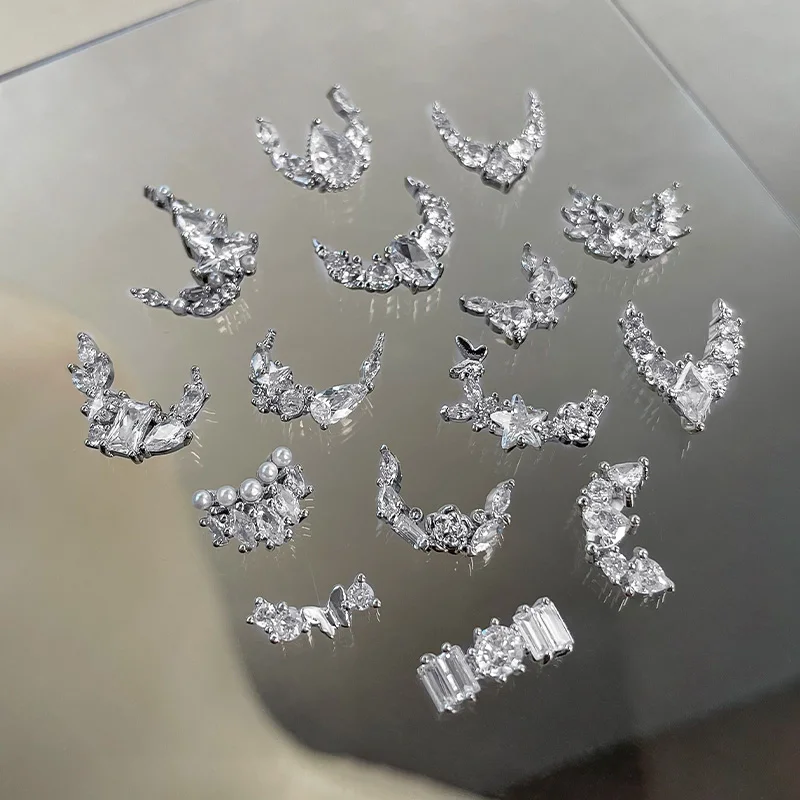 

5Pcs Nail Charms Alloy Rhinestones 3D Star Butterfly Heart Necklace Crown Nails Crystal Diamond Nail Art Decoration Accessories