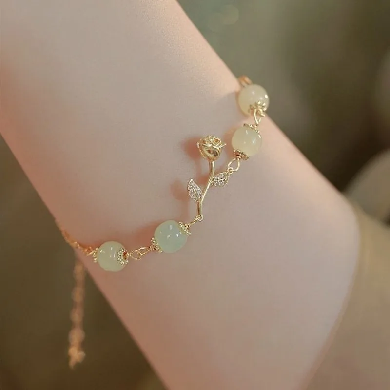 New Retro Thorns and Roses Imitation Hotan Jade Bracelet Temperament Elegant Bracelet for Girlfriends Holiday Gift Accessories