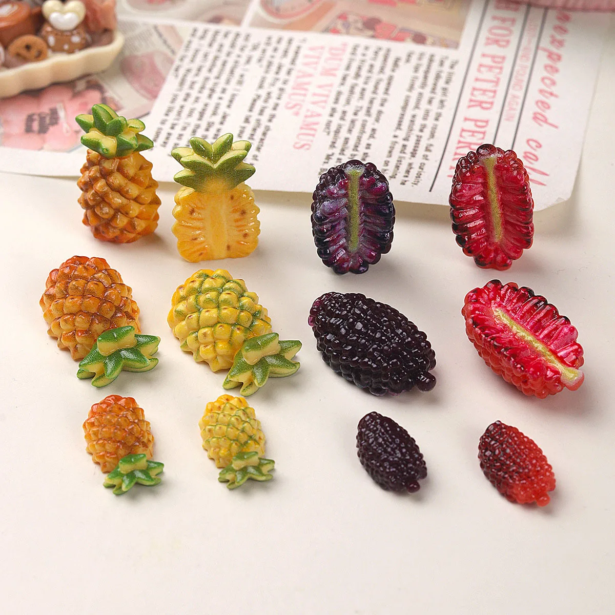 10Pcs Cute Miniature Fruit Mini Half Cut Pineapple Mulberry DIY Miniature Fairy Garden Decoration DIY Accessories