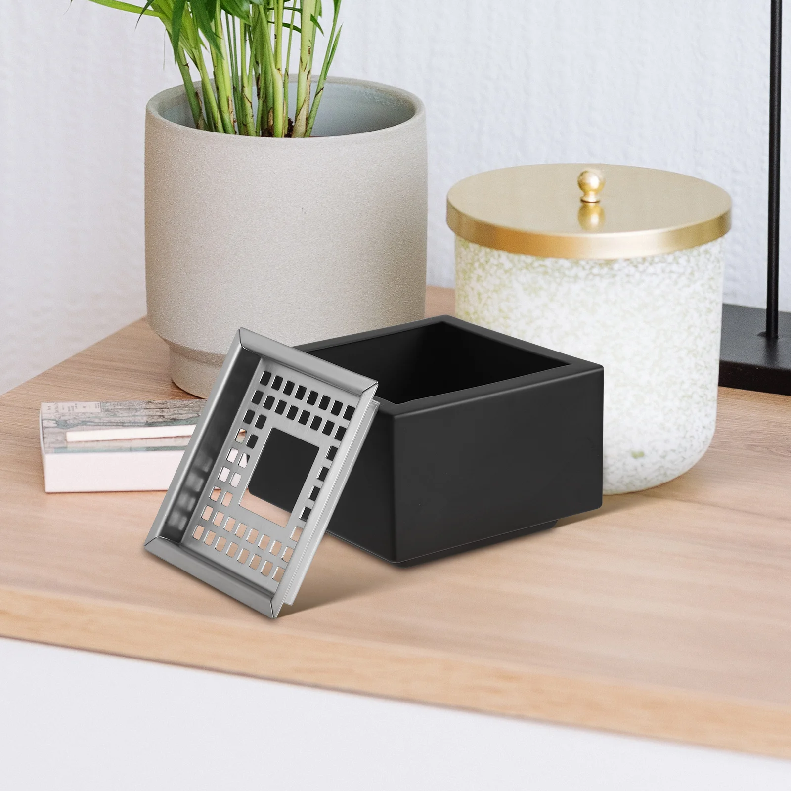 

Пепельница для домашнего офиса, аксессуар для гостиной, квадратная, ветрозащитная