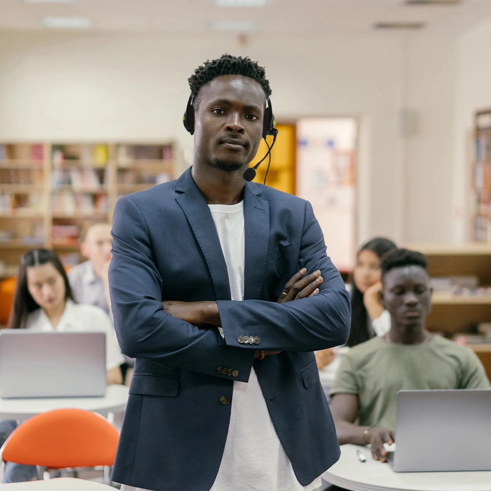 

USB Wired Headset Noise Cancelling Earphone Black for Office Customer Service Desktop Laptop Computer Mic Adjustable Flexible