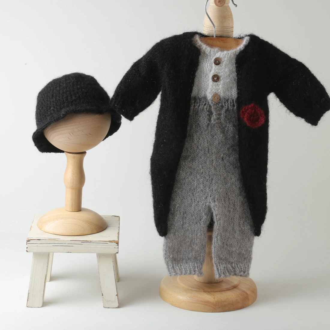 

Вязаный крючком наряд из мохера, реквизит для фотосессии, кружевное платье для маленьких девочек, игрушка для позирования новорожденного, комбинезон, реквизит для фотосессии