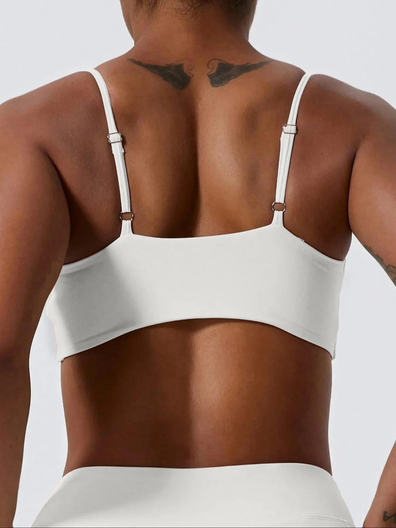 حمالة صدر رياضية مقاومة للصدمات ملابس رياضية للنساء سريعة الجفاف ملابس لليوجا تصميم مطوي حمالة صدر للتمرين قطع علوية قصيرة للسيدات #5