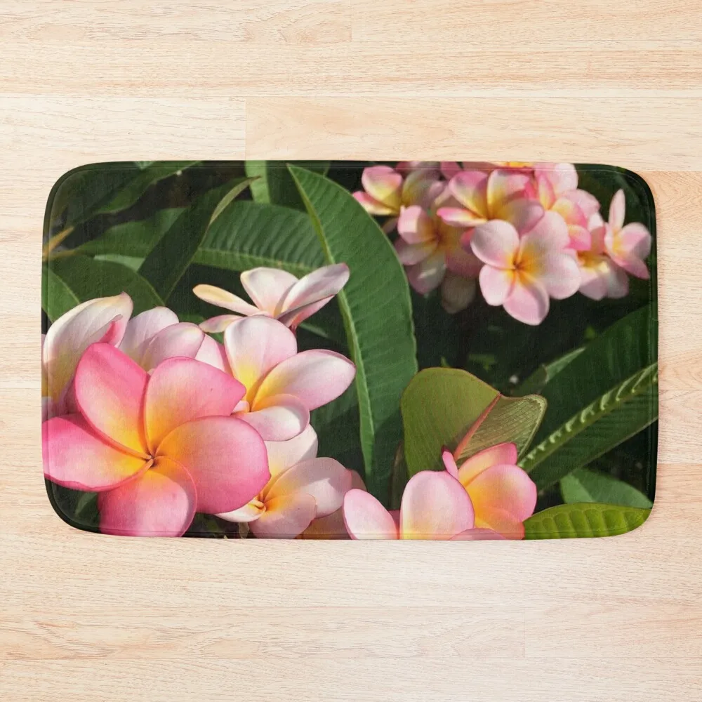 

Flowers Frangipani Bath Mat House Entrance Toilet Floor Anti-Skid Shower Mat