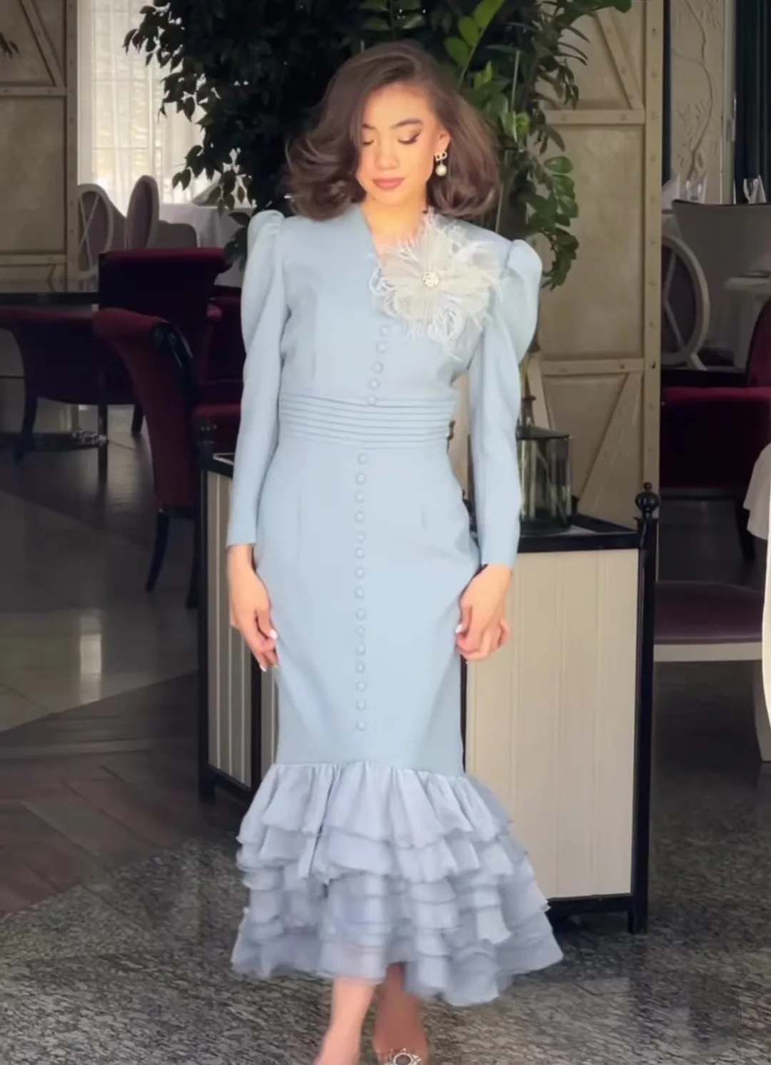 

2023 New Style Prom Dresses Ruffle Mermaid Feather Beads Long Sleeves Elegant Customized Formal Occasion Dresses Robes De