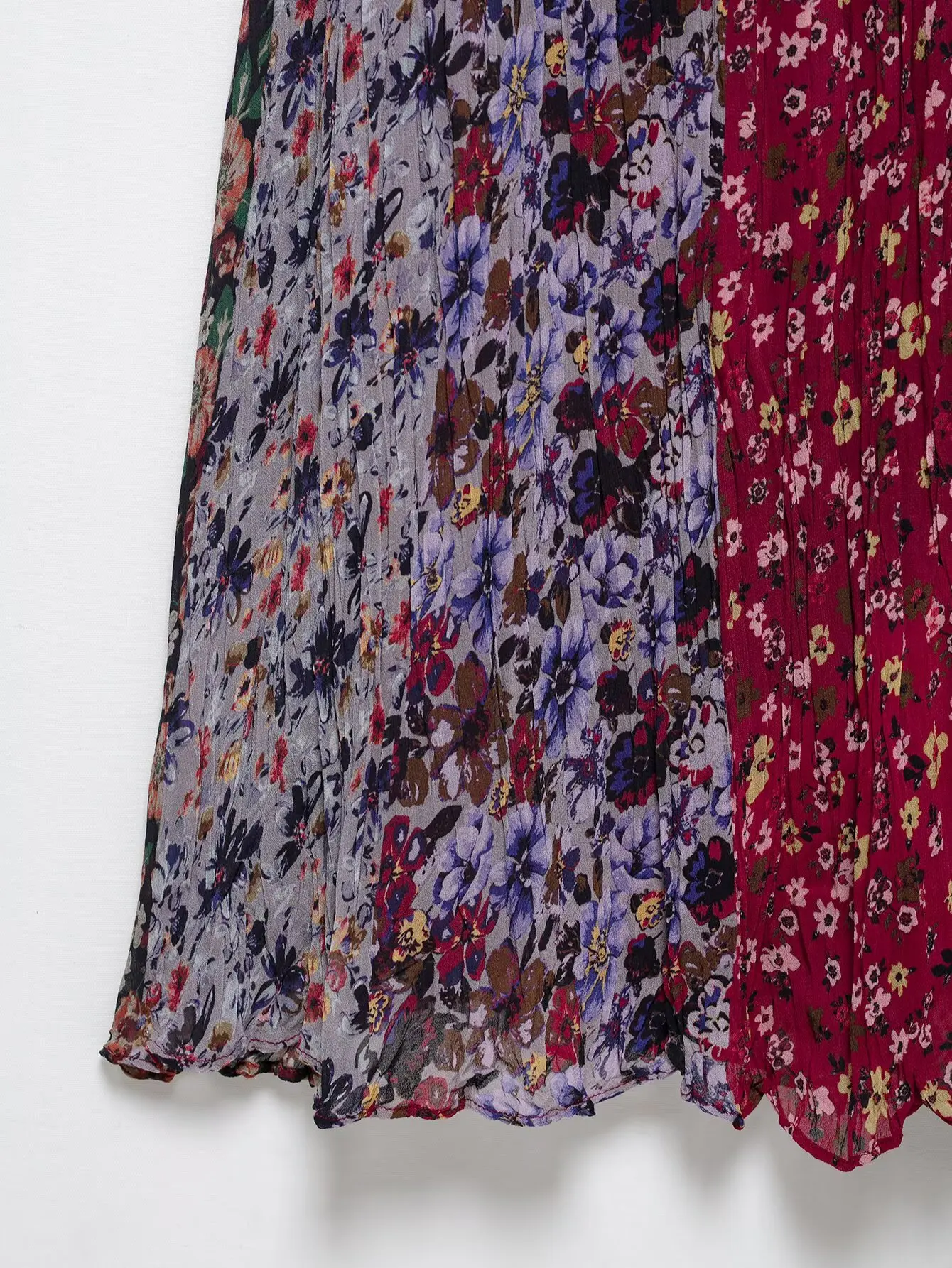 KONDALA-レディース ヴィンテージ ホルターネック ミディ丈ワンピース バックレス ボヘミアン ホリデー ロングドレス 2025年新作 夏秋ファッション 花柄 キャミワンピース